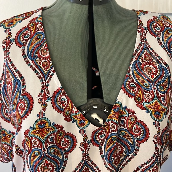 Show Me Your Mumu Short Sleeve Floral Blouse, Bundle of 3 - Picture 7 of 16